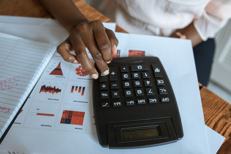 Pricing a property on market evidence